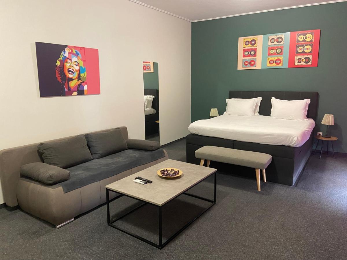 Hotel apartamentowy Connect 3*